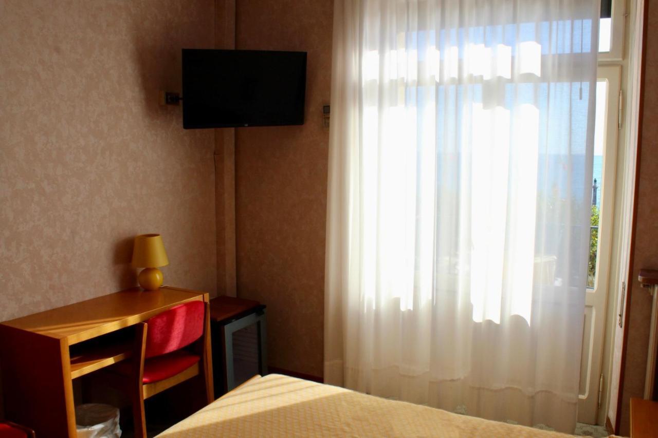 Hotel Tre Corone Garde Extérieur photo